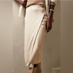 Banana Republic Knit Skirt